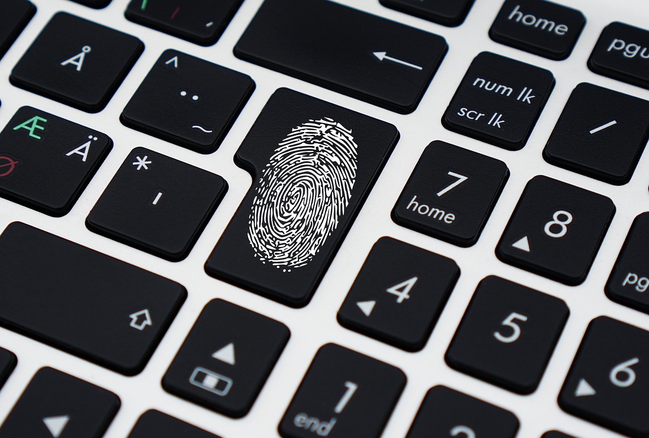 Abbildung Tastatur mit Fingerprint auf Enter Taste